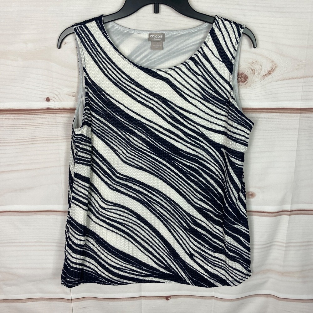 Chicos Travelers Top Womens 1 M Blue Stripe Tank Scoop Neck‎ Sleeveless Texture